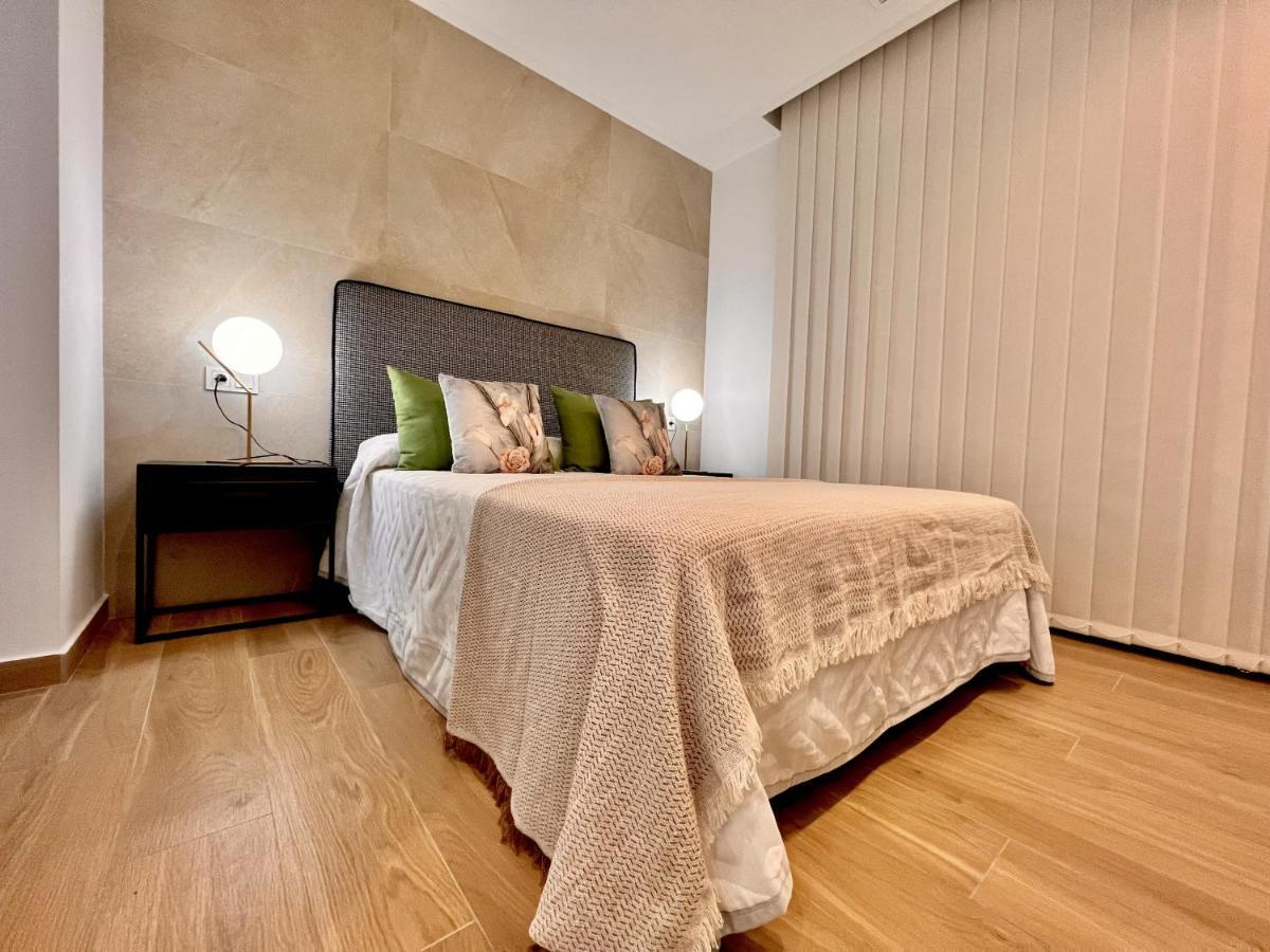 La Masion De Tout Seasonal Rental El Campello Exteriör bild