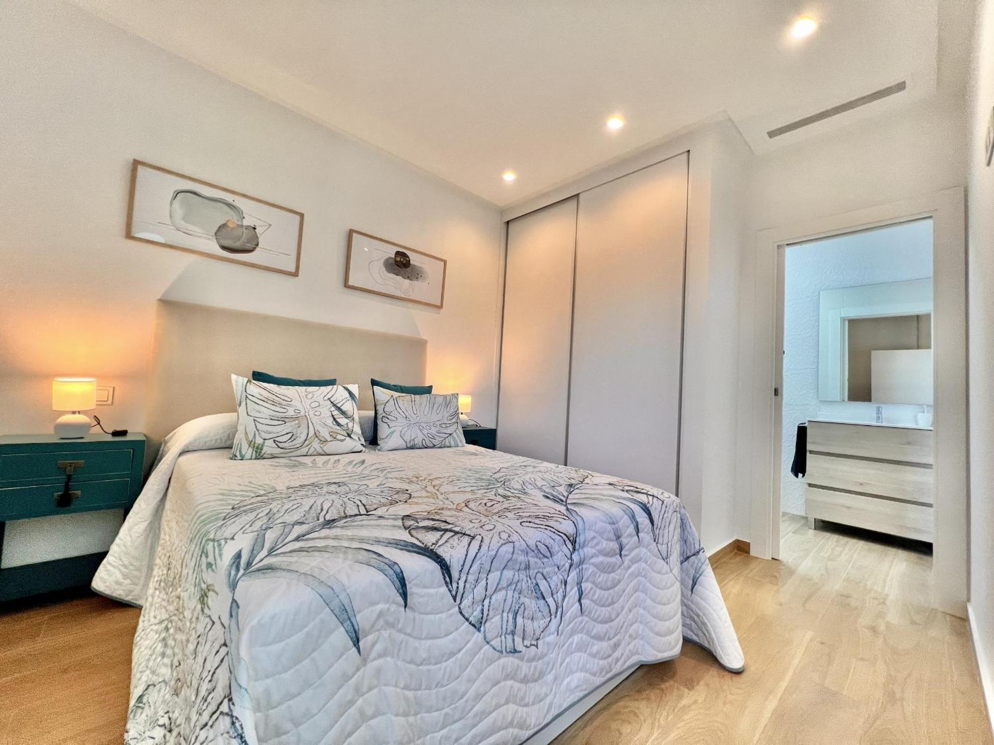 La Masion De Tout Seasonal Rental El Campello Exteriör bild